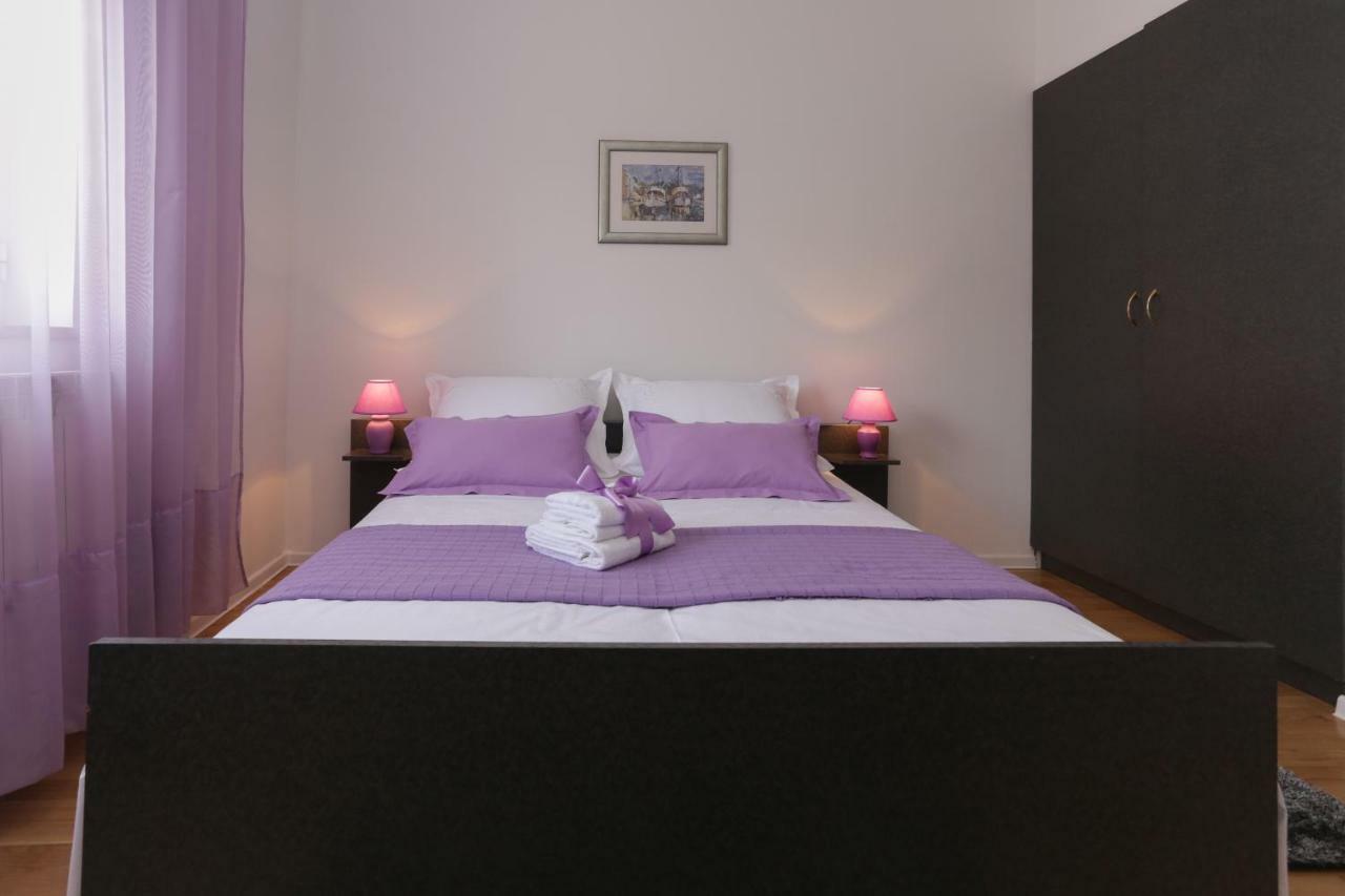 Charming Carmen Apartment Каштела Екстер'єр фото