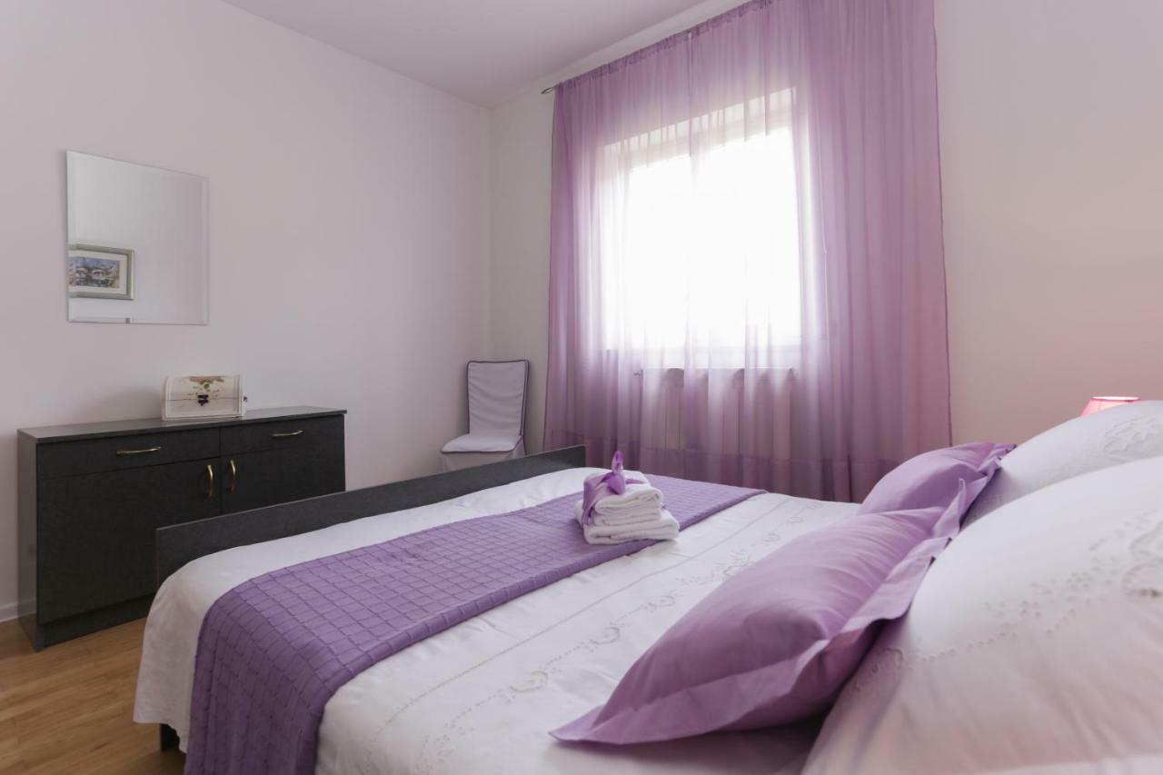 Charming Carmen Apartment Каштела Екстер'єр фото